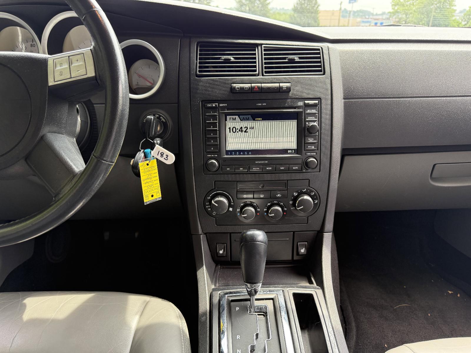 2005 Dodge Magnum Vehicle Photo in Harrisburg, PA 17111