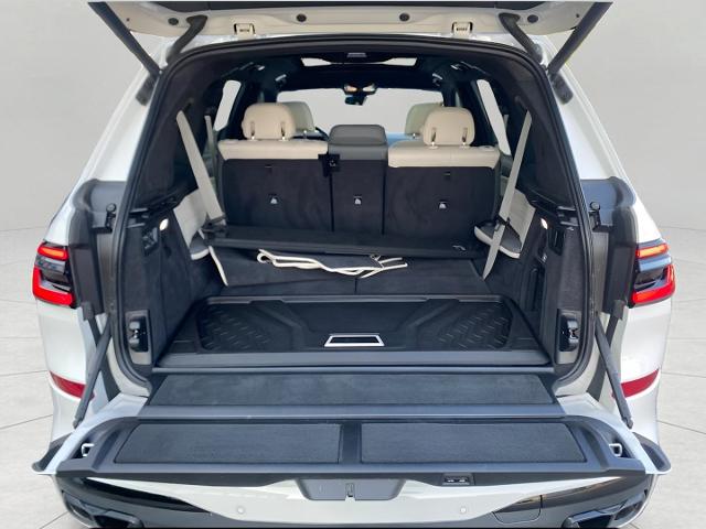 2024 BMW X7 Vehicle Photo in APPLETON, WI 54914-8833