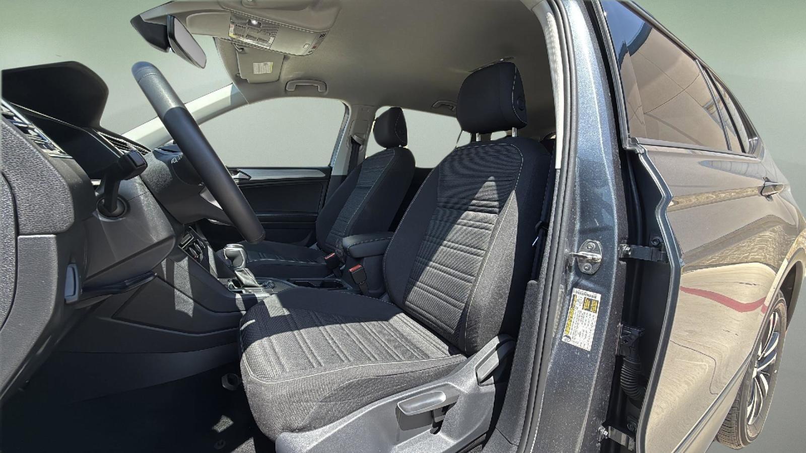 2023 Volkswagen Tiguan Vehicle Photo in Georgetown, TX 78626