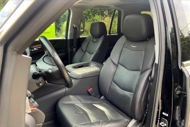 2019 Cadillac Escalade Vehicle Photo in KANSAS CITY, MO 64114-4545