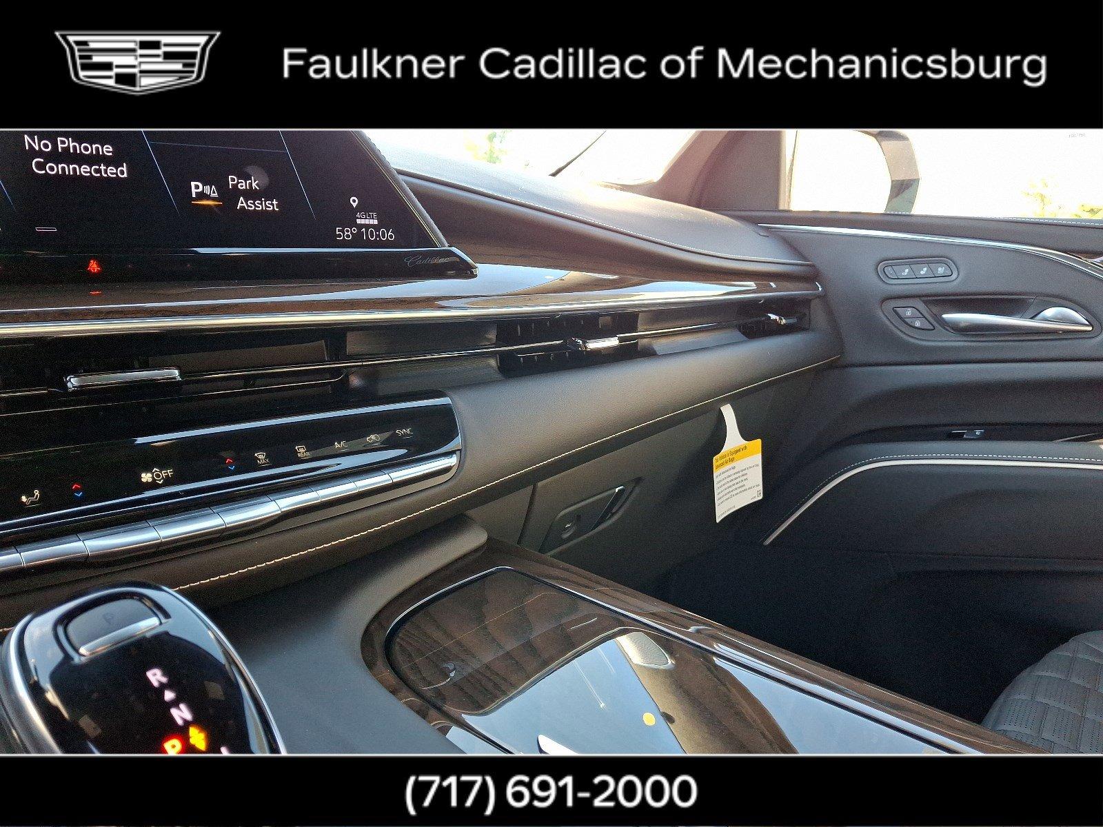 2024 Cadillac Escalade ESV Vehicle Photo in MECHANICSBURG, PA 17050-1707