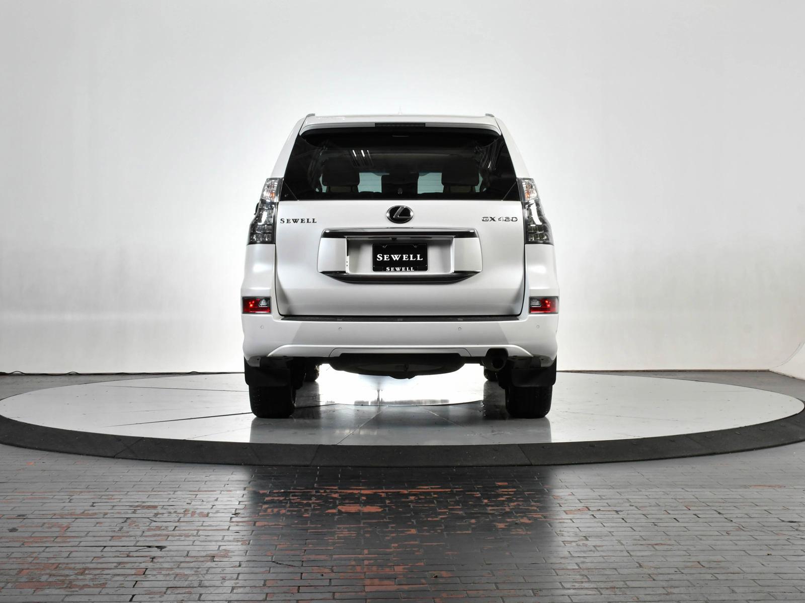 2023 Lexus GX 460 Vehicle Photo in DALLAS, TX 75235