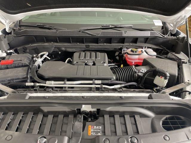 2025 Chevrolet Silverado 1500 Vehicle Photo in PHOENIX, AZ 85014-3381