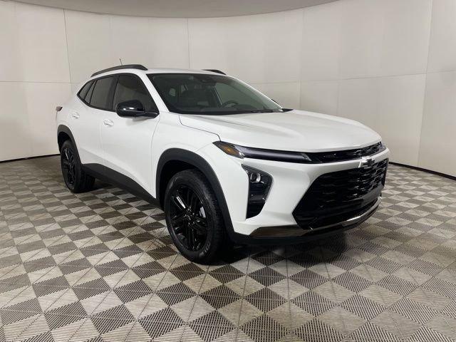 2025 Chevrolet Trax Vehicle Photo in PHOENIX, AZ 85014-3381