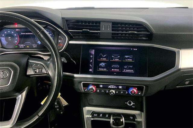 2021 Audi Q3 Vehicle Photo in KANSAS CITY, MO 64114-4545