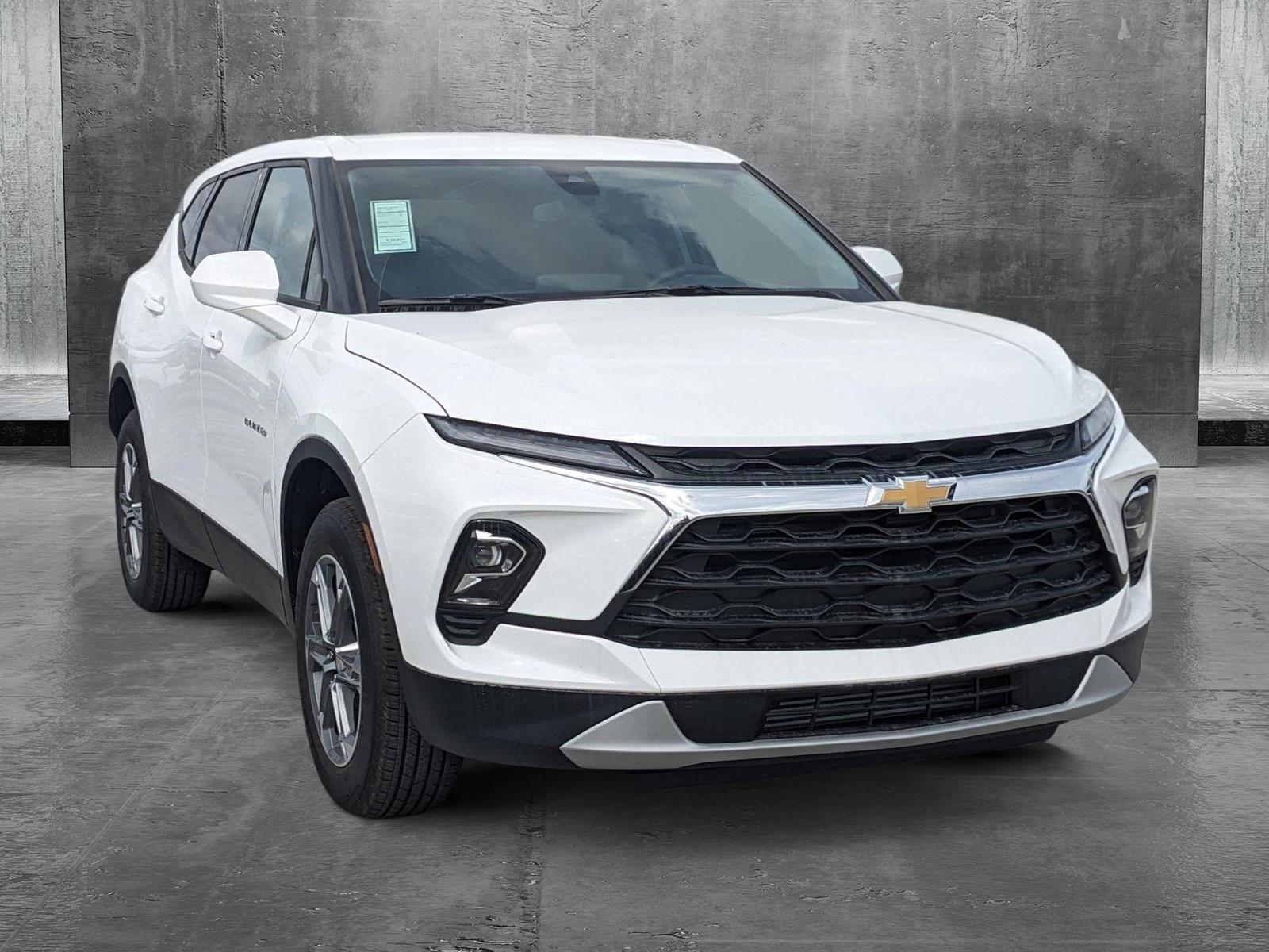 2025 Chevrolet Blazer Vehicle Photo in MIAMI, FL 33172-3015