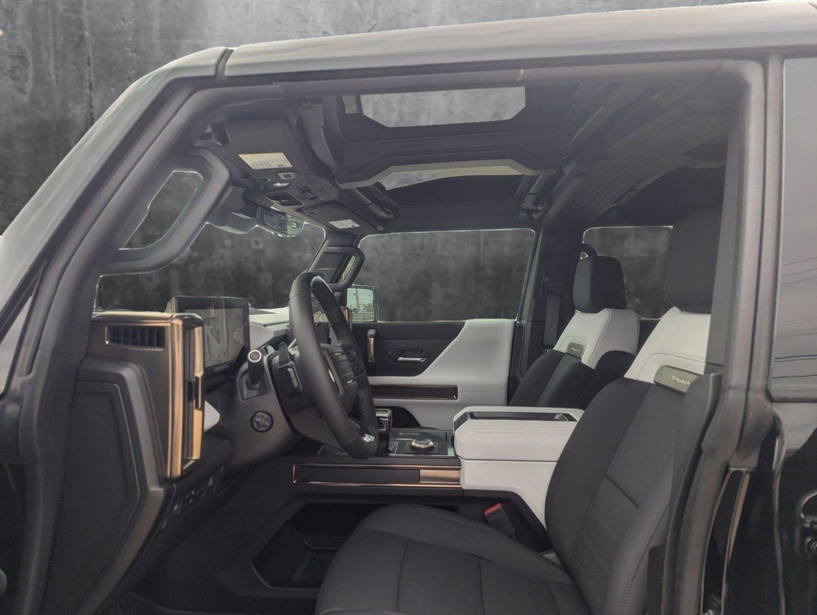 2025 GMC HUMMER EV Pickup Vehicle Photo in CORPUS CHRISTI, TX 78412-4902
