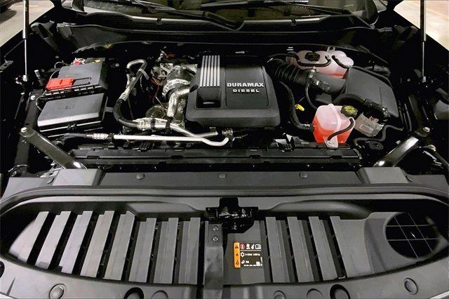 2025 Chevrolet Silverado 1500 Vehicle Photo in KANSAS CITY, MO 64114-4502
