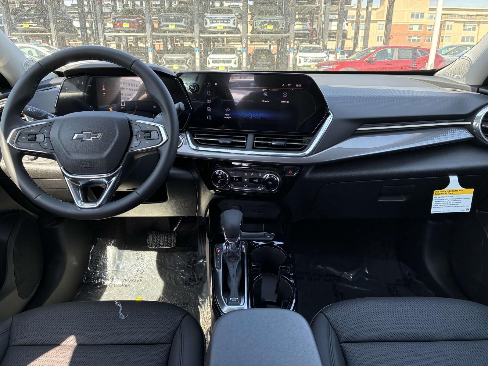 2025 Chevrolet Trax Vehicle Photo in LOS ANGELES, CA 90007-3794