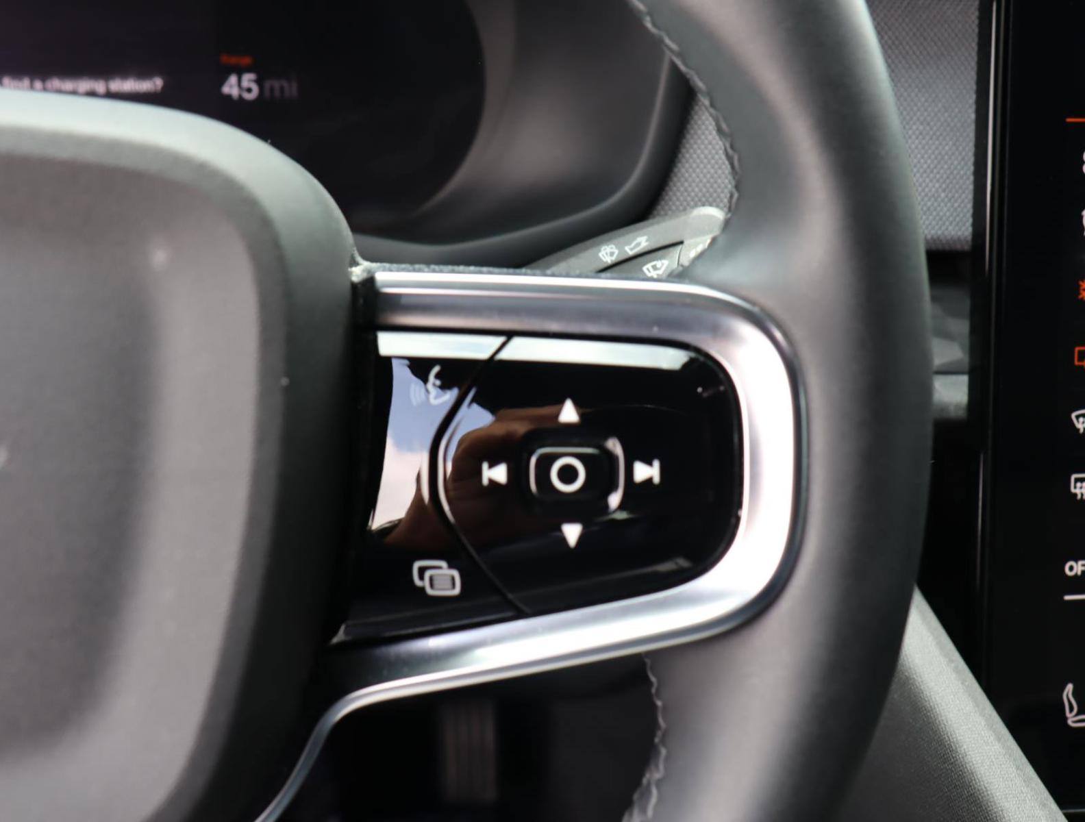 2022 Polestar 2 Vehicle Photo in LOS ANGELES, CA 90007-3794