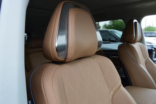 2025 INFINITI QX80 Vehicle Photo in Houston, TX 77090