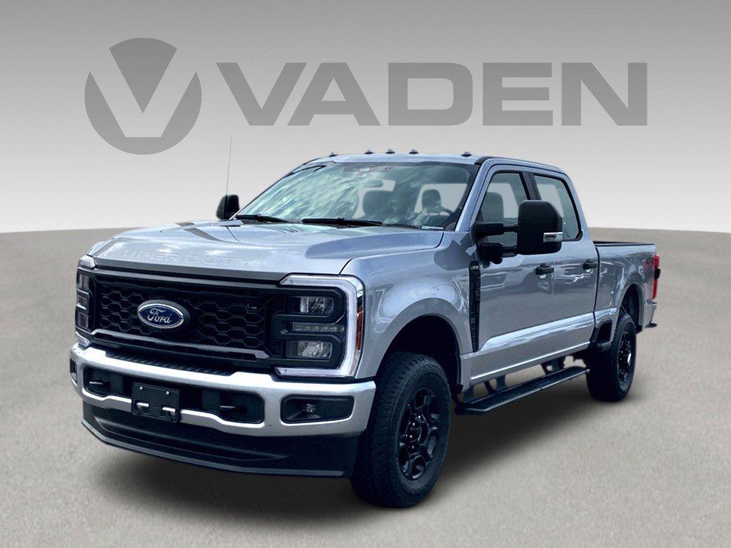 2024 Ford Super Duty F-250 SRW Vehicle Photo in SAVANNAH, GA 31406-4513