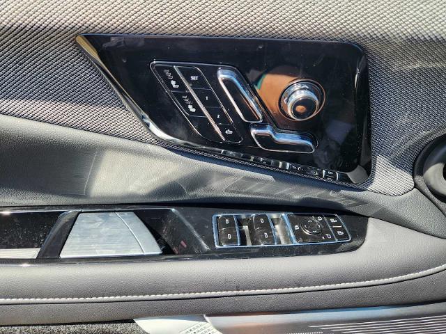 2025 Cadillac OPTIQ Vehicle Photo in HOUSTON, TX 77079