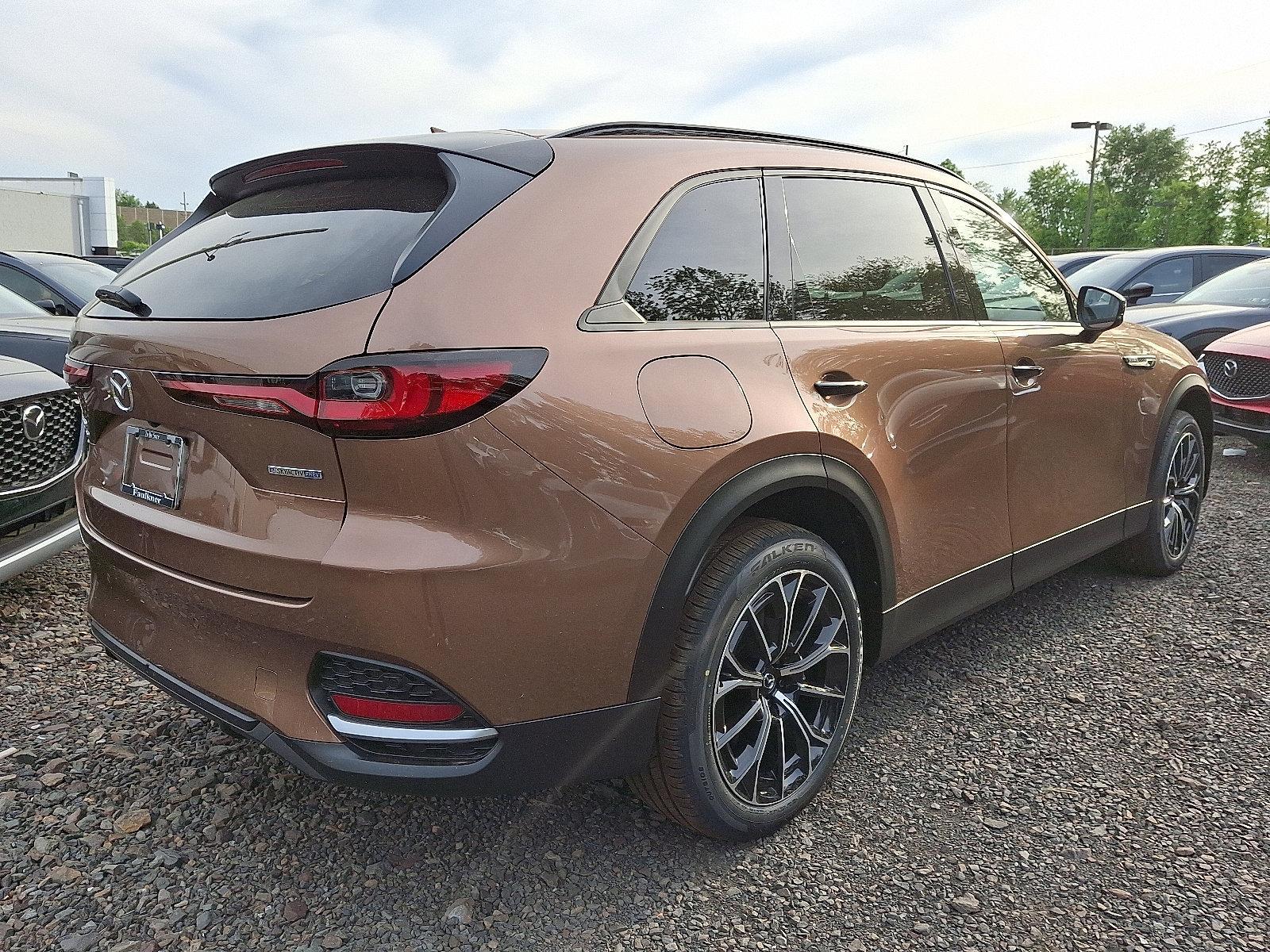 2025 Mazda CX-70 PHEV Vehicle Photo in Trevose, PA 19053