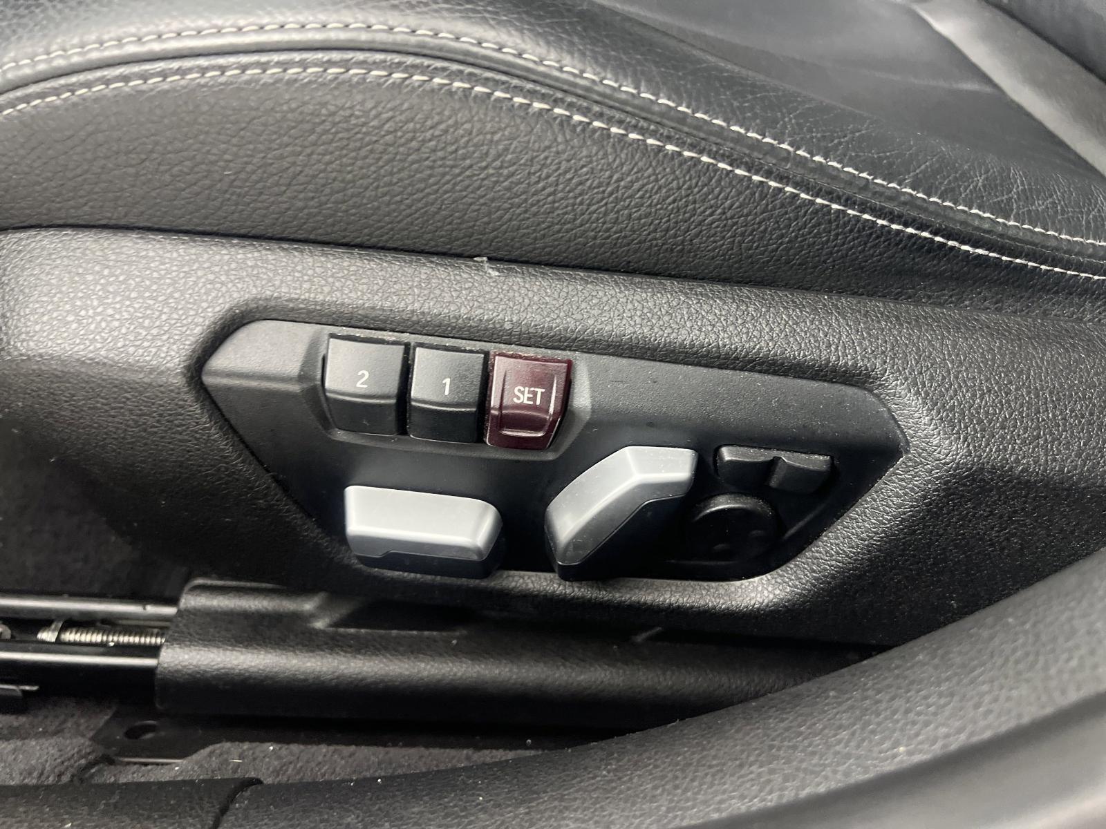 2018 BMW 3 Series Vehicle Photo in GEORGETOWN, TX 78626-7508