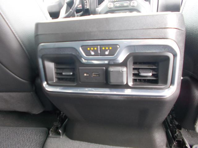 2021 GMC Sierra 2500 HD Vehicle Photo in LOWELL, MA 01852-4336