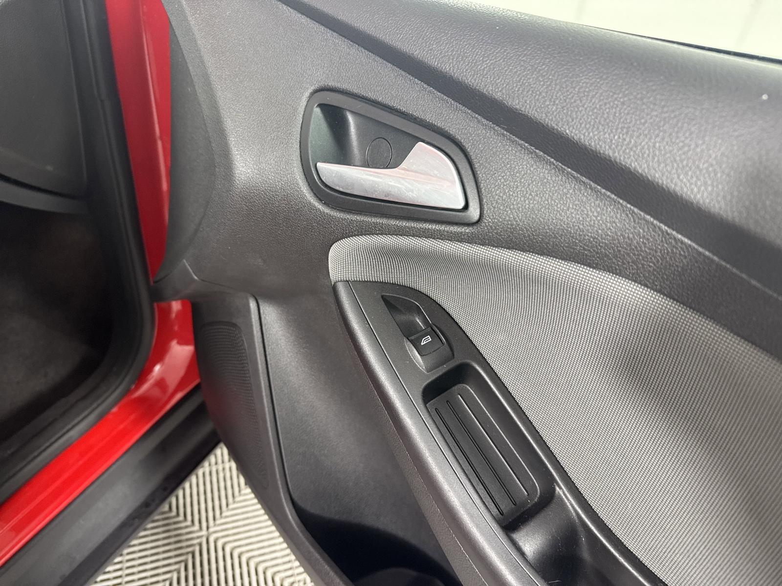 2013 Ford Focus Vehicle Photo in Georgetown, TX 78626