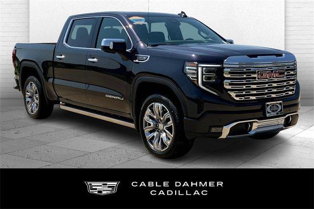 2024 GMC Sierra 1500 Vehicle Photo in TOPEKA, KS 66609-0000