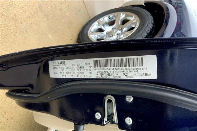 2017 Ram 1500 Vehicle Photo in TOPEKA, KS 66609-0000