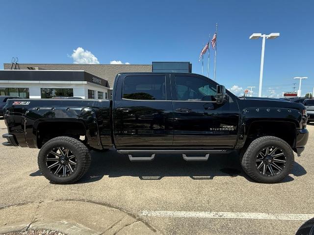 2017 Chevrolet Silverado 1500 Vehicle Photo in Appleton, WI 54914