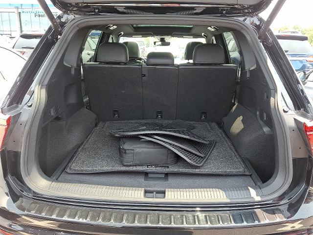 2024 Volkswagen Tiguan Vehicle Photo in HARRISBURG, PA 17111-1033