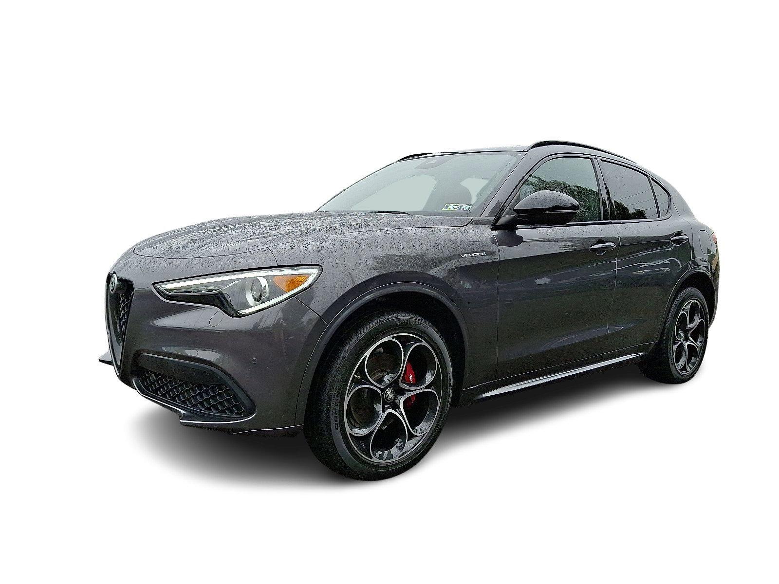 2022 Alfa Romeo Stelvio Vehicle Photo in Willow Grove, PA 19090