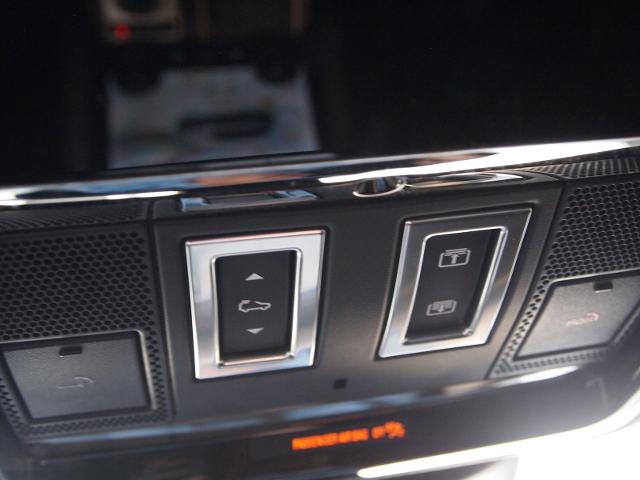 2018 Land Rover Range Rover Vehicle Photo in MADISON, IN 47250-1611