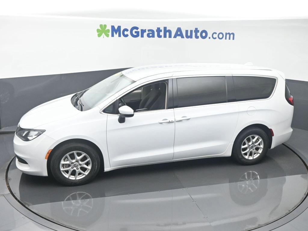 2020 Chrysler Voyager Vehicle Photo in Marion, IA 52302