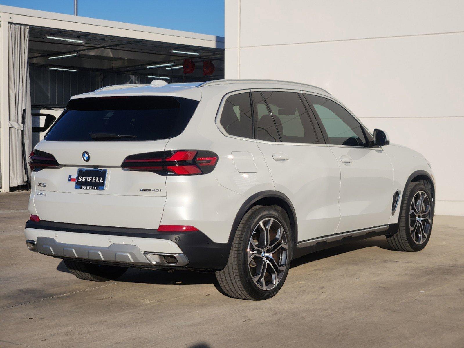 2025 BMW X5 xDrive40i Vehicle Photo in PLANO, TX 75024