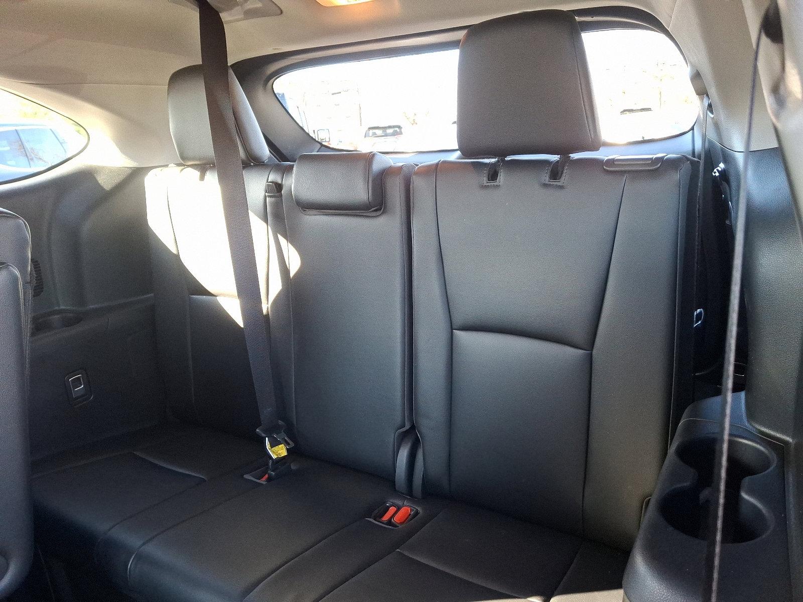 2023 Toyota Highlander Vehicle Photo in Trevose, PA 19053