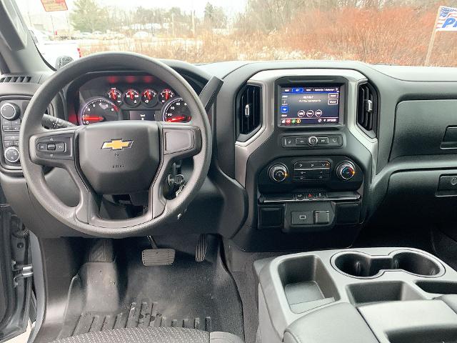 2020 Chevrolet Silverado 1500 Vehicle Photo in MOON TOWNSHIP, PA 15108-2571