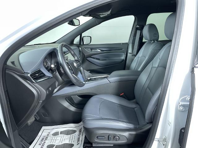 2024 Buick Enclave Vehicle Photo in GILBERT, AZ 85297-0402