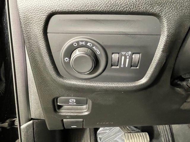 2023 Jeep Grand Cherokee L Vehicle Photo in PHOENIX, AZ 85014-3381