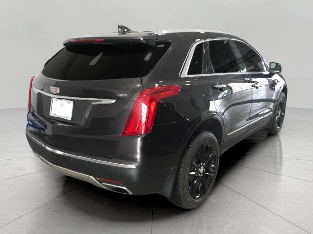 2017 Cadillac XT5 Vehicle Photo in GREEN BAY, WI 54303-3330