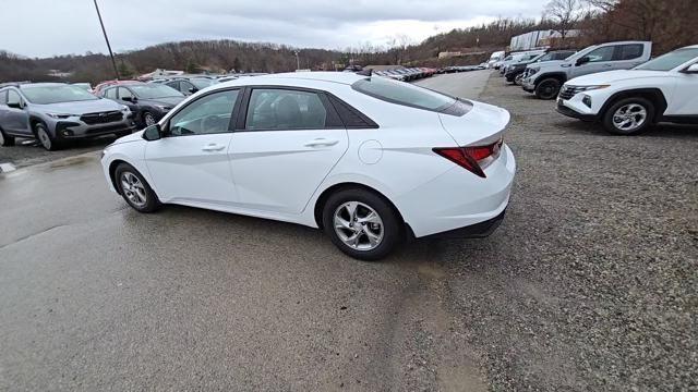 2022 Hyundai ELANTRA Vehicle Photo in Pleasant Hills, PA 15236