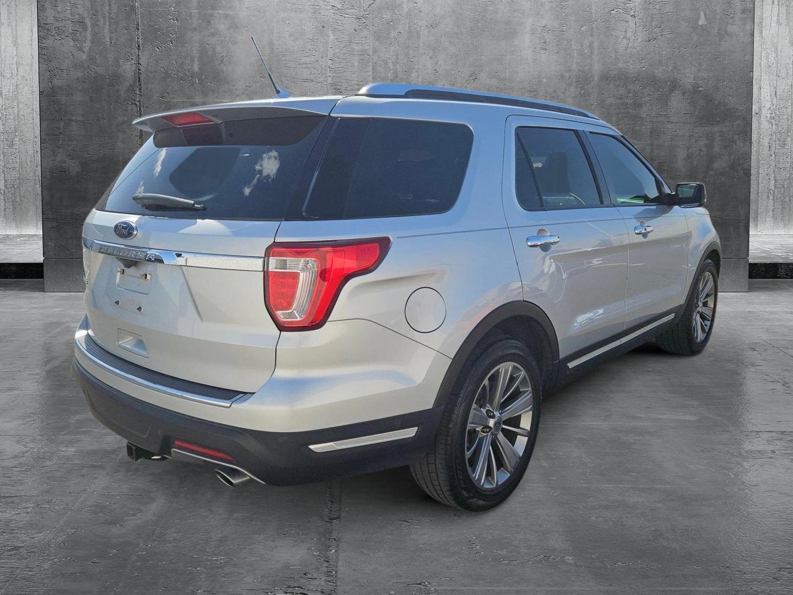 2018 Ford Explorer Vehicle Photo in GILBERT, AZ 85297-0446