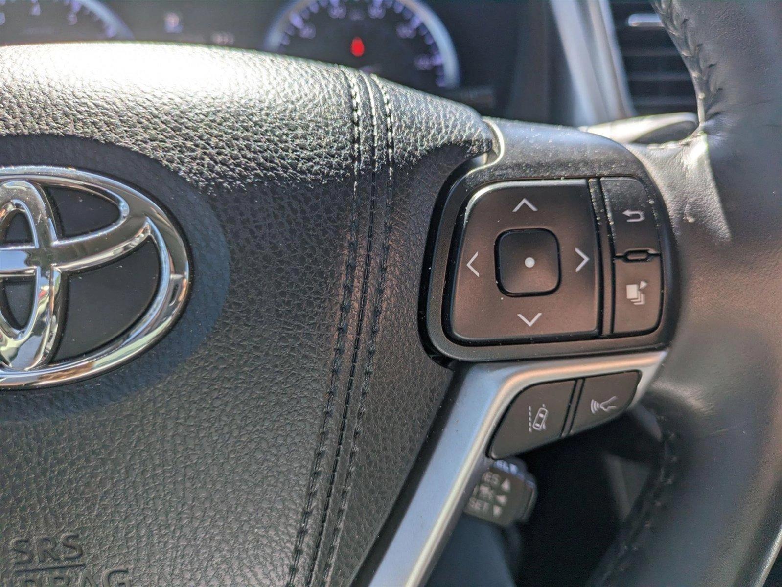 2019 Toyota Highlander Vehicle Photo in Jacksonville, FL 32244