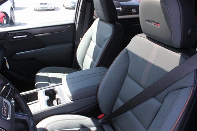 2025 GMC Acadia Vehicle Photo in AURORA, CO 80012-4011