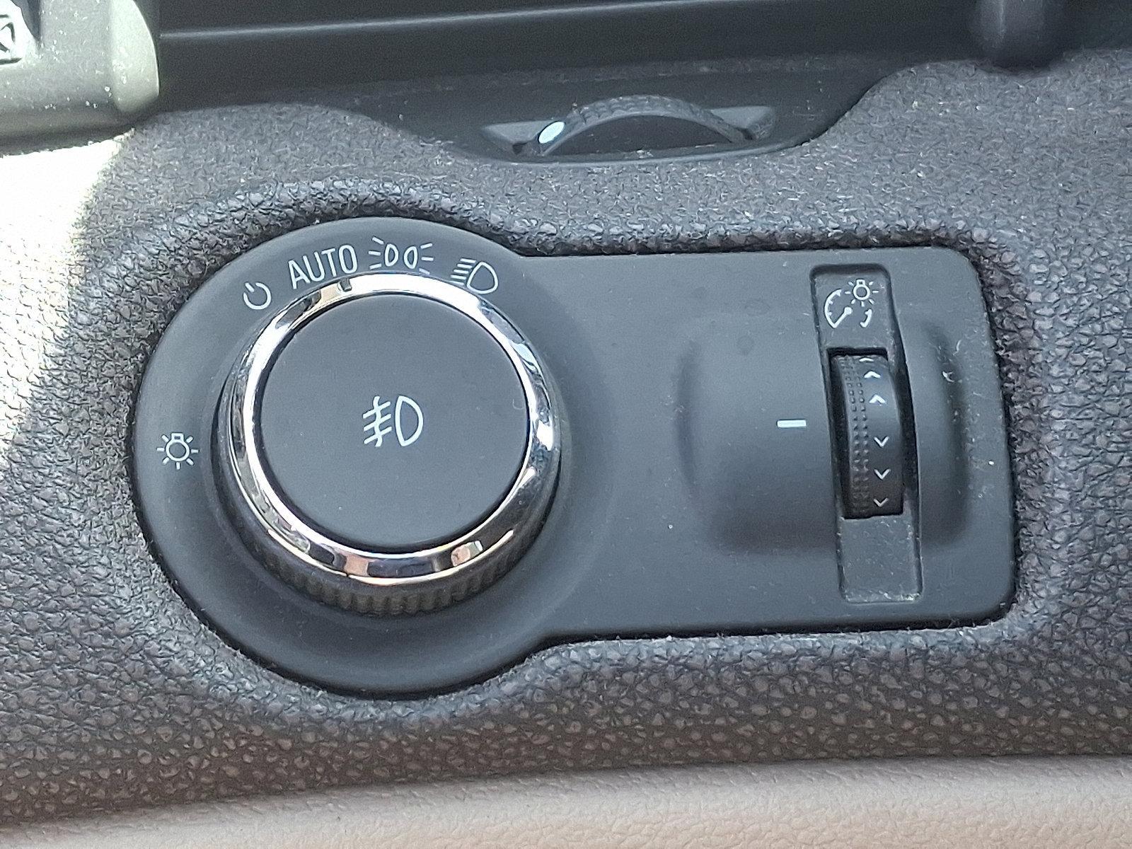 2013 Chevrolet Malibu Vehicle Photo in Trevose, PA 19053