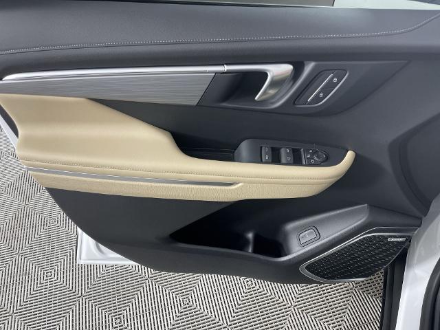 2025 Buick Enclave Vehicle Photo in GILBERT, AZ 85297-0402
