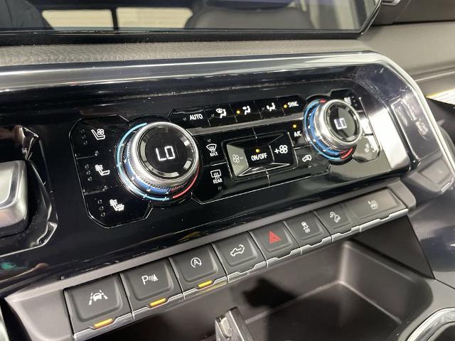 2024 GMC Sierra 1500 Vehicle Photo in GILBERT, AZ 85297-0402