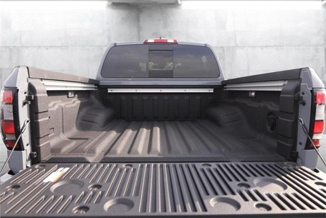 2025 Nissan Frontier Vehicle Photo in Hazelwood, MO 63042