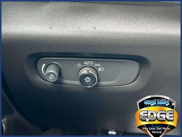 2022 Chevrolet Traverse Vehicle Photo in Roslyn, NY 11576