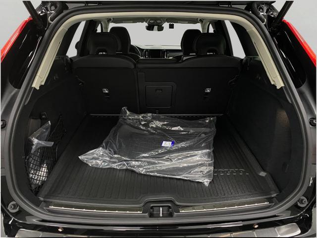 2025 Volvo XC60 Vehicle Photo in Appleton, WI 54913