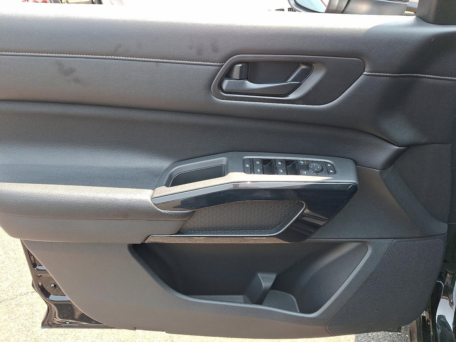 2023 Nissan Pathfinder Vehicle Photo in Jenkintown, PA 19046