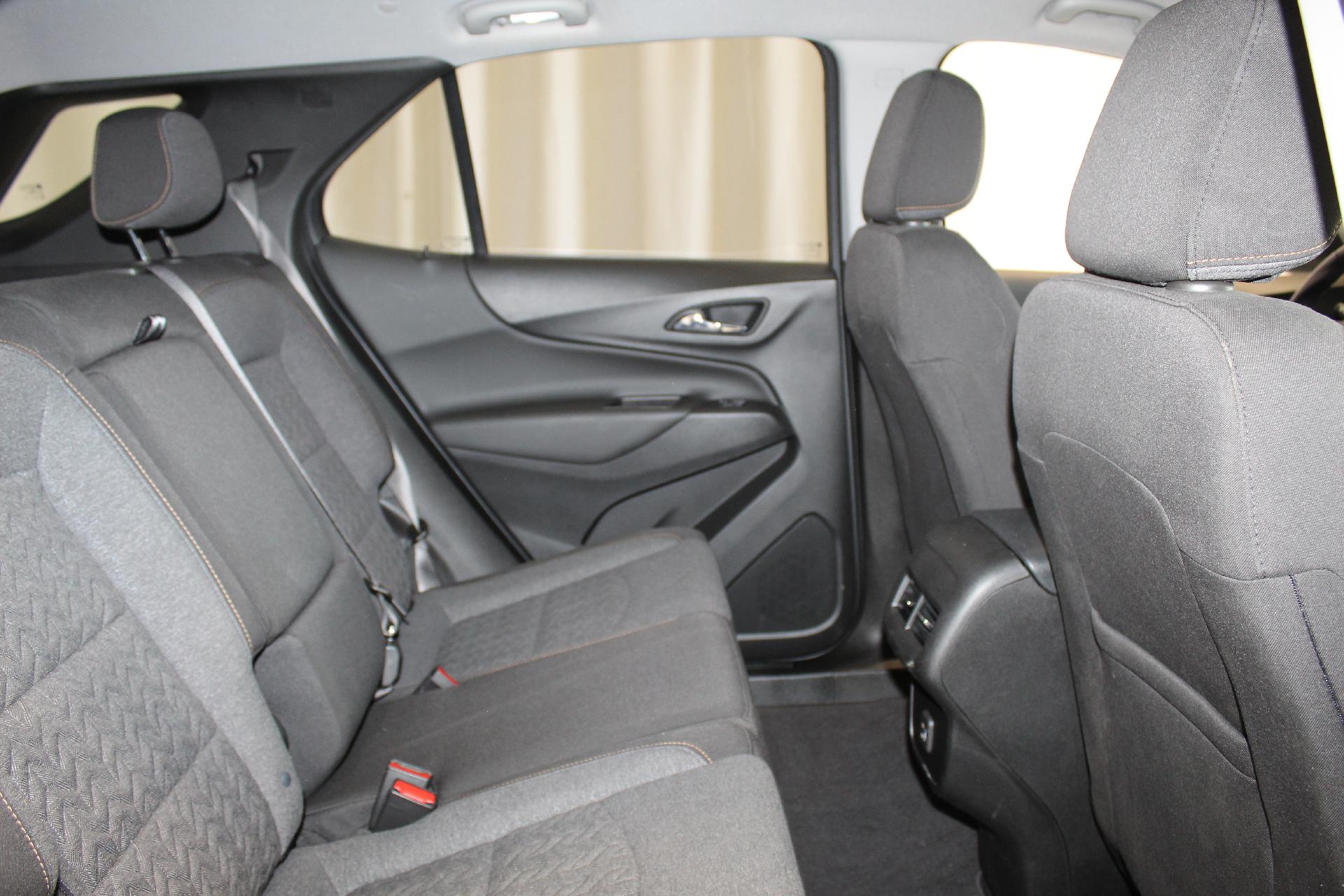 2022 Chevrolet Equinox Vehicle Photo in NORTHAMPTON, MA 01060-1120