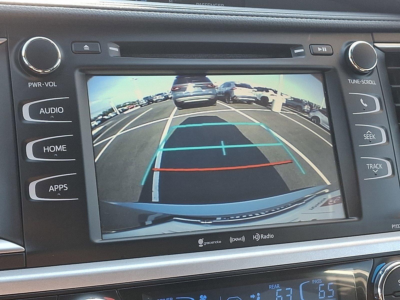 2018 Toyota Highlander Vehicle Photo in Harrisburg, PA 17111