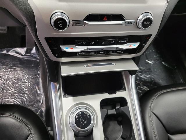 2023 Ford Explorer Vehicle Photo in Neenah, WI 54956