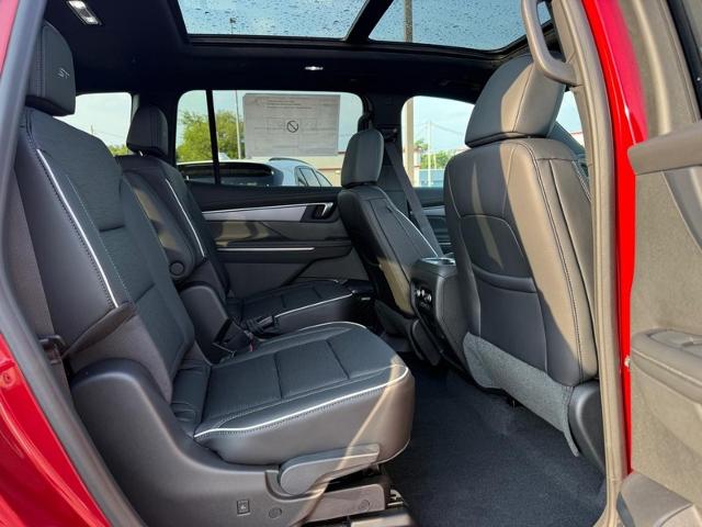 2026 Buick Enclave Vehicle Photo in COLUMBIA, MO 65203-3903