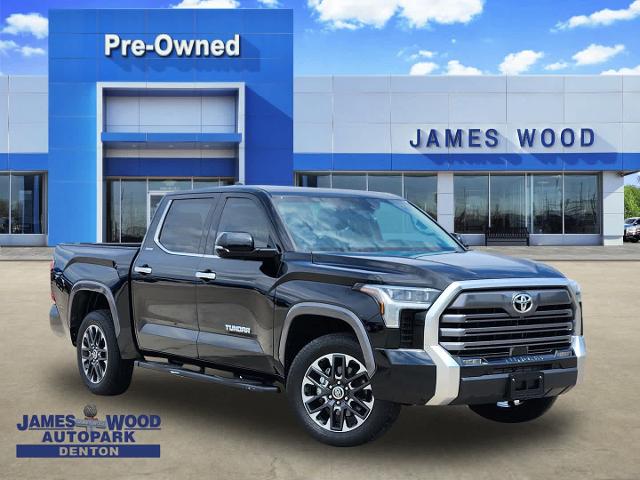 2024 Toyota Tundra 4WD Vehicle Photo in DENTON, TX 76210-9321